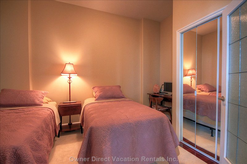  vacation rentals canada british columbia kelowna  sunset drive 