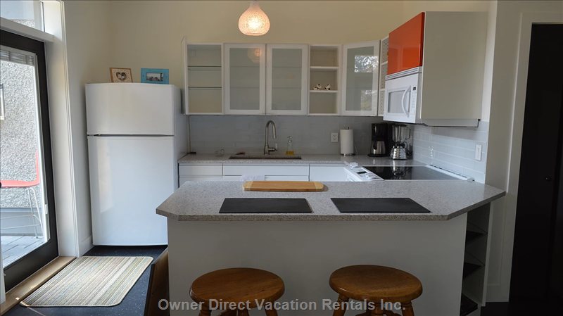  vacation rentals canada british columbia victoria  meadowbrook rd 