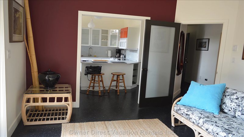  vacation rentals canada british columbia victoria  meadowbrook rd 