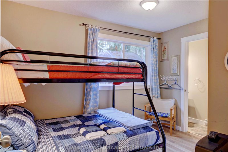  vacation rentals canada british columbia swansea point  swanshore road 