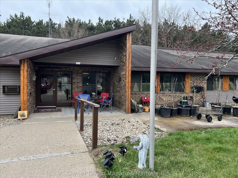  vacation rentals united states wisconsin coloma  east king  