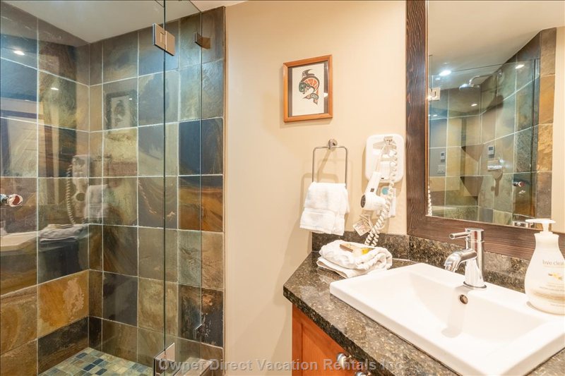  glaciers reach vacation rentals vacation rentals canada british columbia whistler 