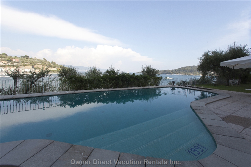 Ravishing, exclusive seafront villa at Portovenere, ID#209187