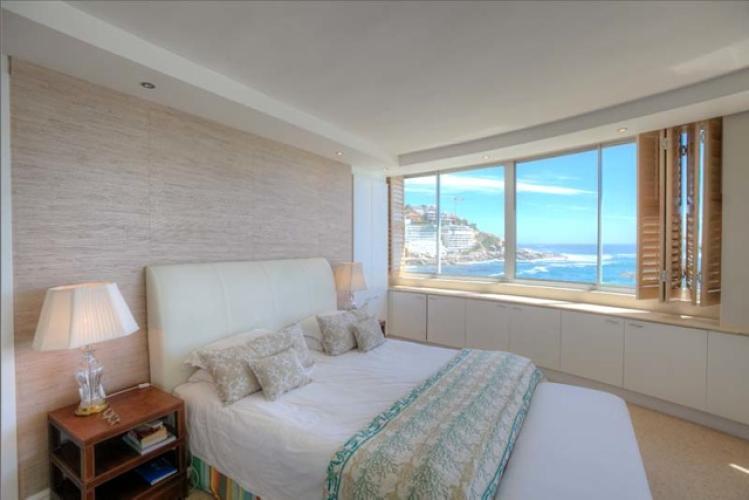 2-Bedroom sea facing apartment